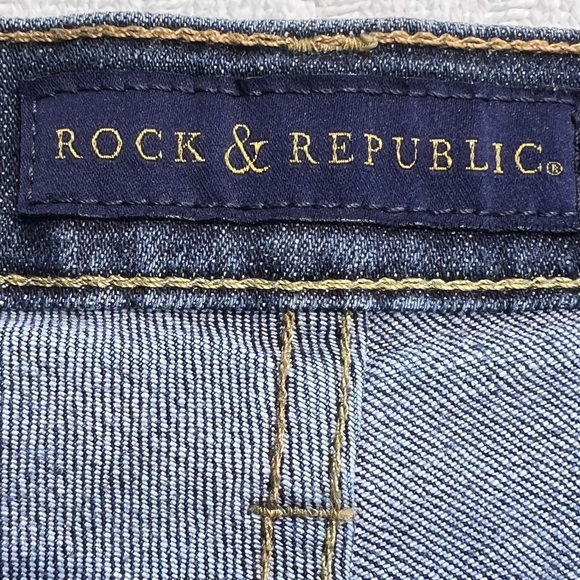 ROCK & REPUBLIC STINGER DENIM JEAN SHORTS - Picture 3 of 15